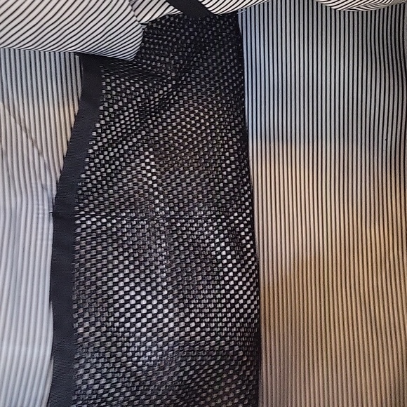 NWOT Beautiful Carry-on Bag - Picture 6 of 12